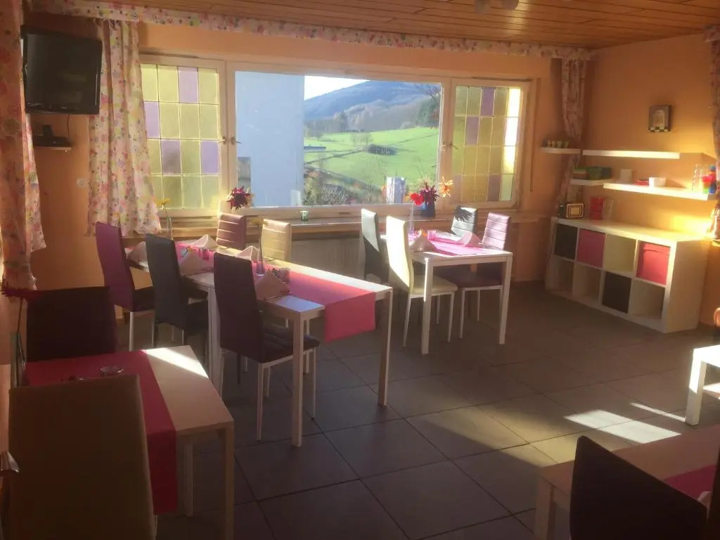 Famile Hotel Kameleon