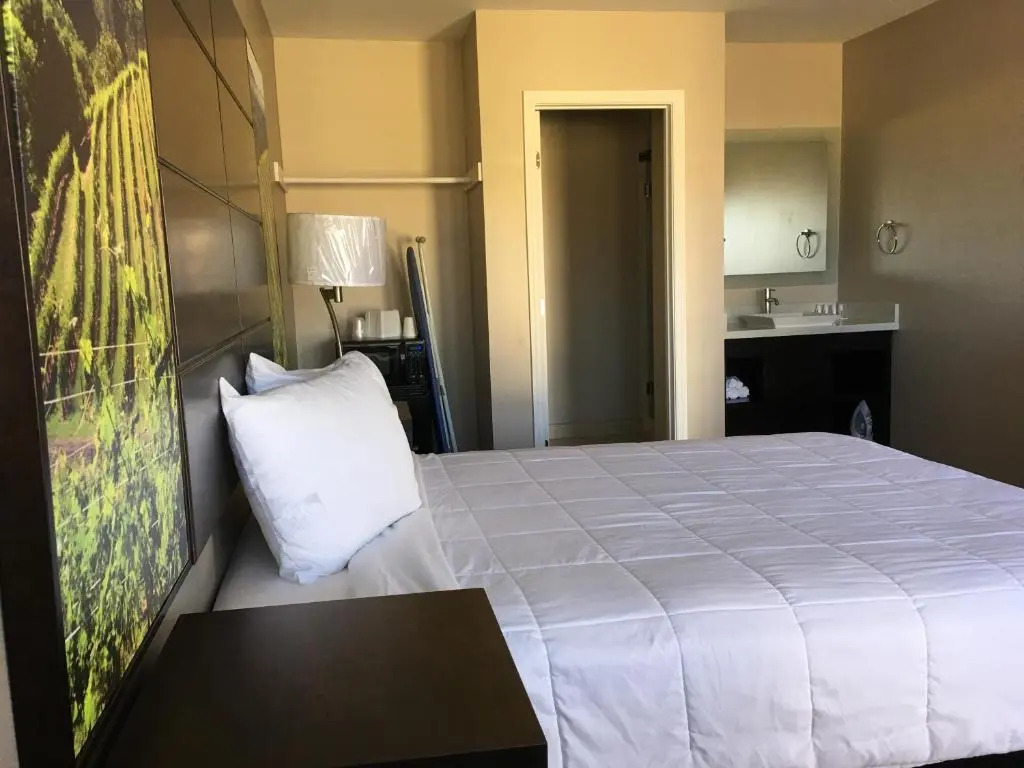 Vallejo Inn