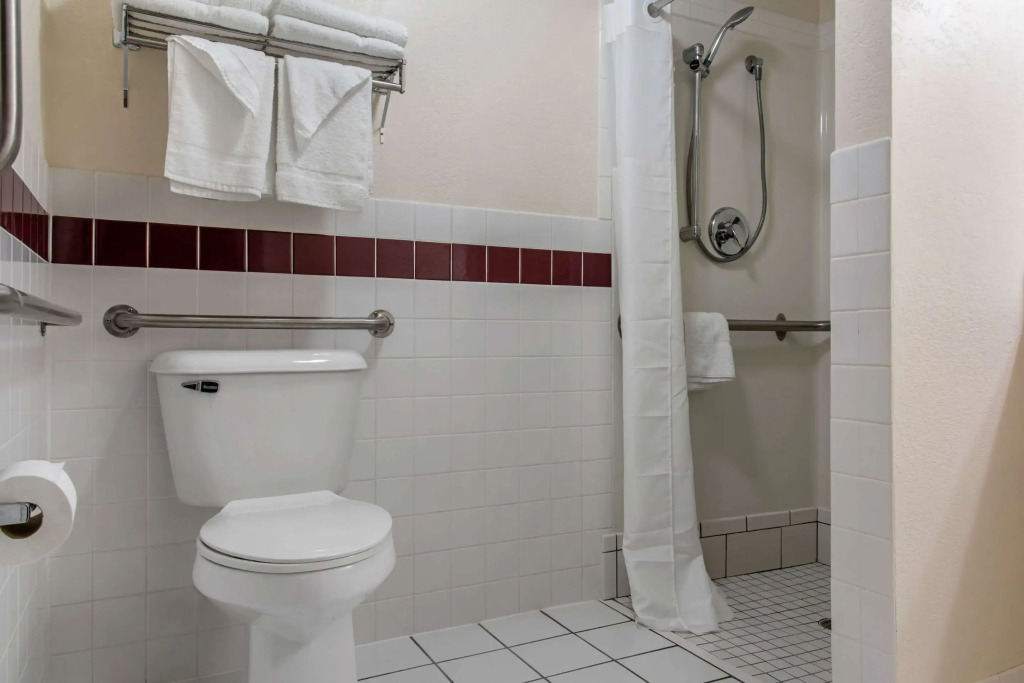 New Prague Inn & Suites, New Prauge