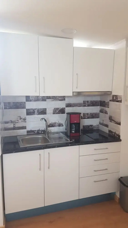 Anjos Apartment - Family Studio Central Lisbon