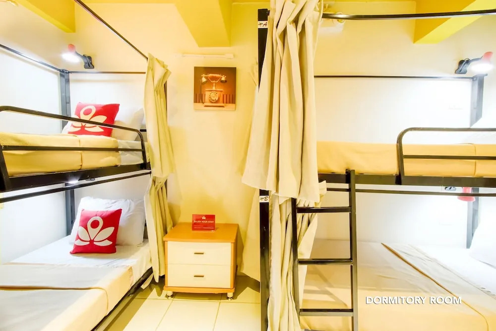 ZEN Hostel Panay Ave. QC