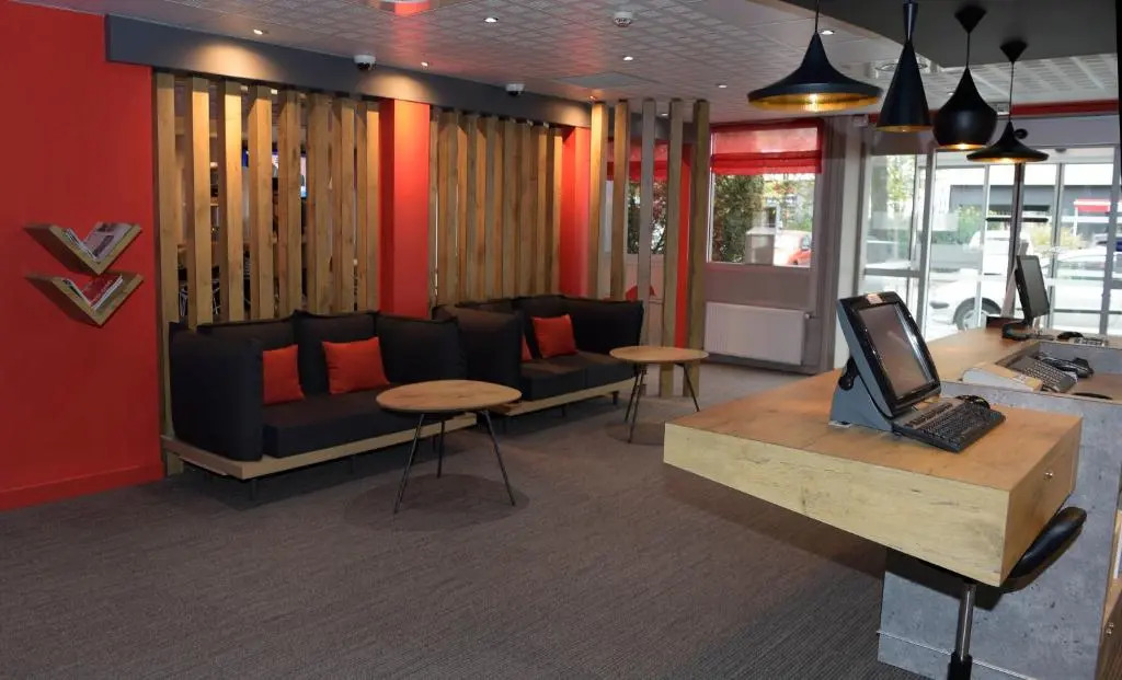 ibis Лион Gerland Rue Mérieux