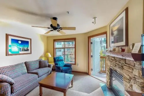 Powderhorn Lodge 413: Woodland Star Suite