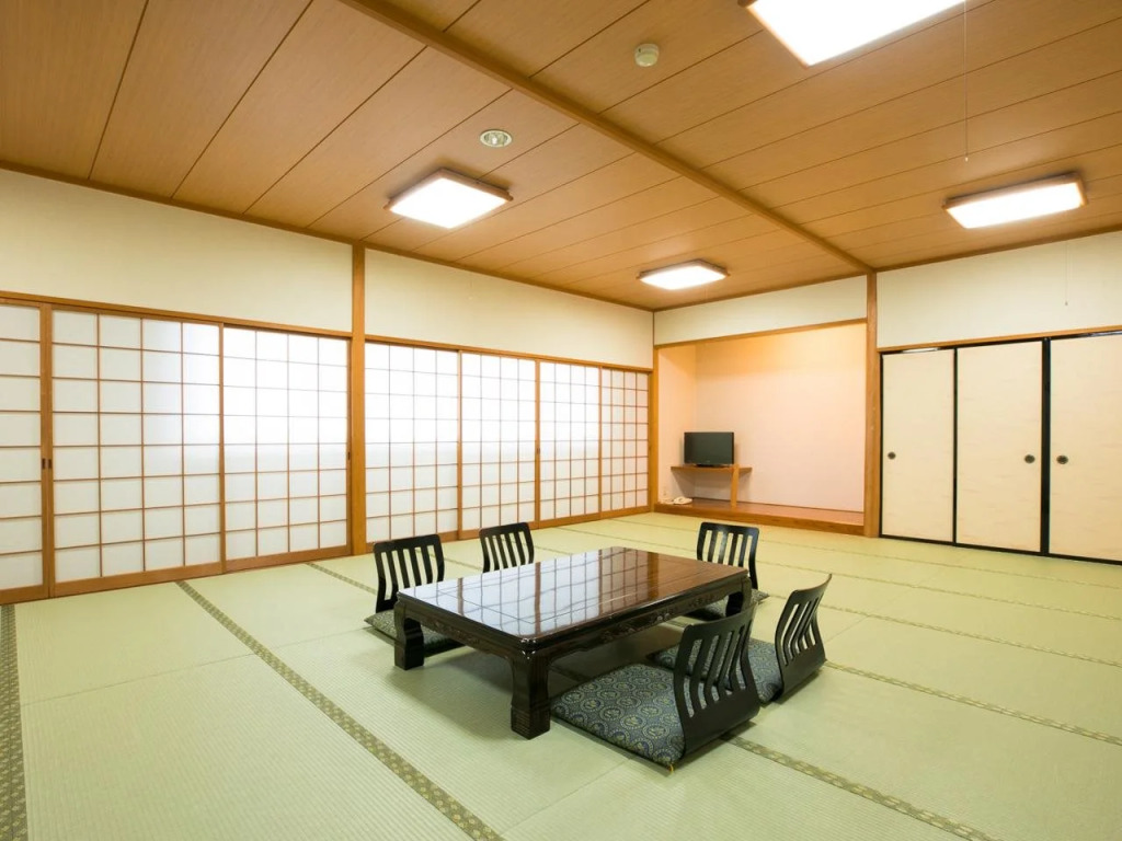 Nikko Toshogu Koyoen