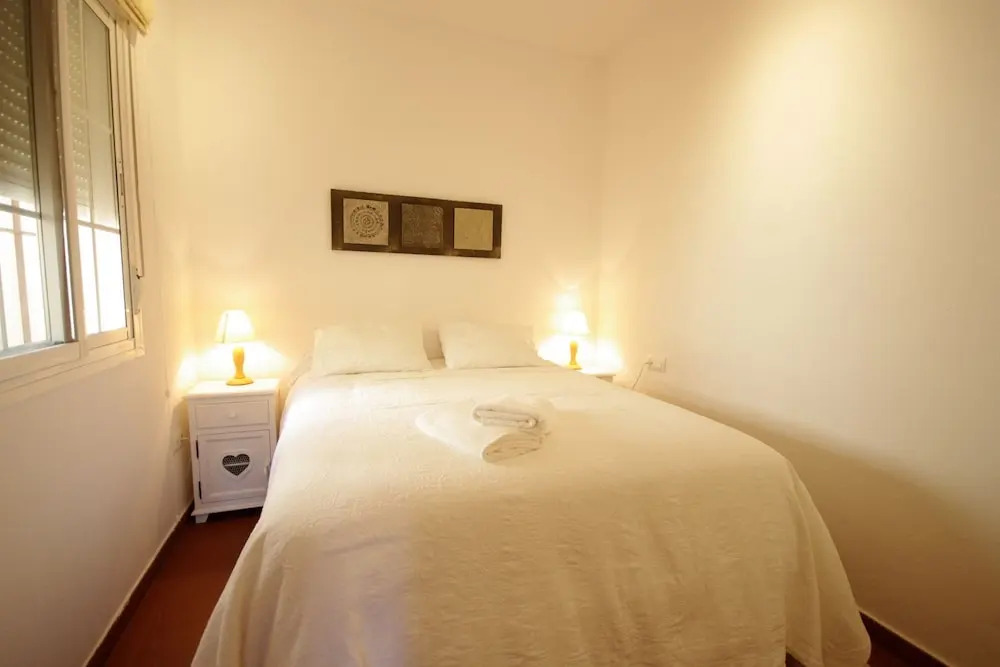 Livingtarifa - Apartamento piscina frente mar