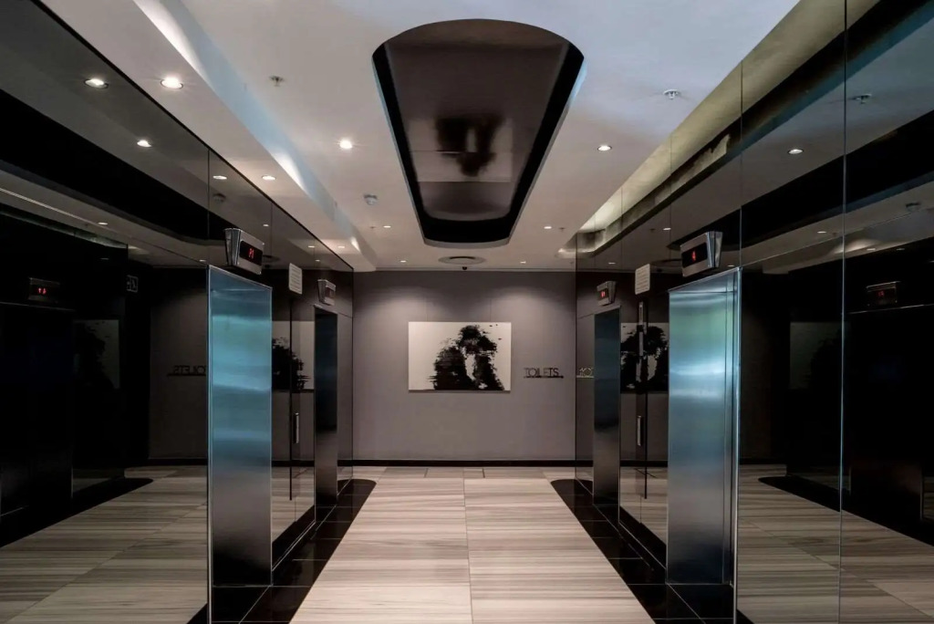 The Onyx Apartment Hotel by NEWMARK