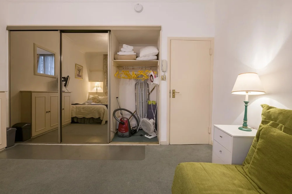 Hyde Park Serviced Apartments