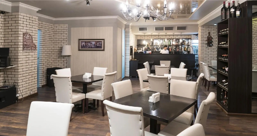Hotel & Cafe Batus