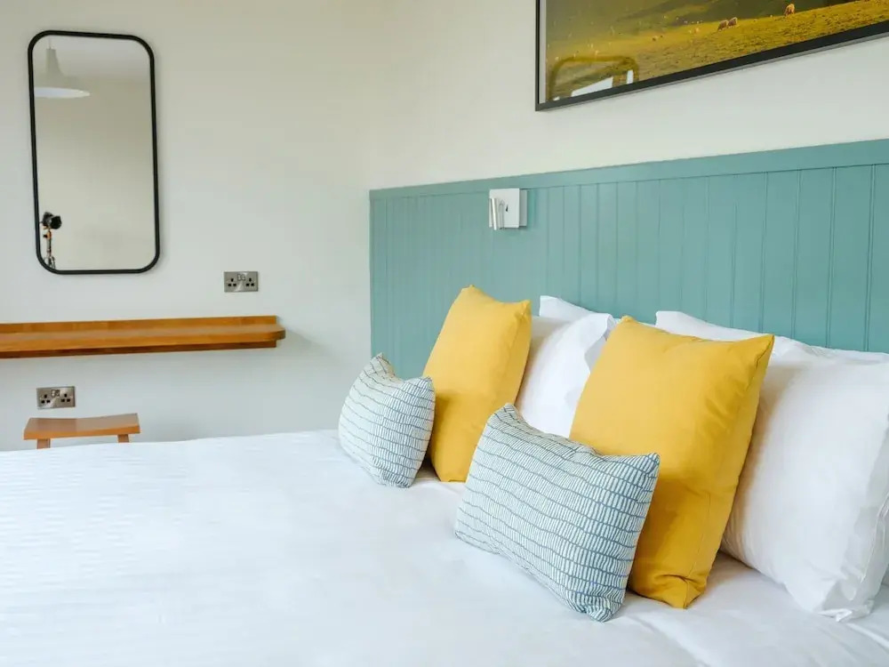 Meadow 2 Bedroom Lodge 40