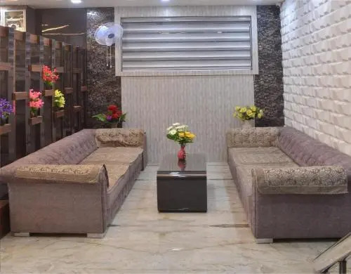 Hotel Royal Suites