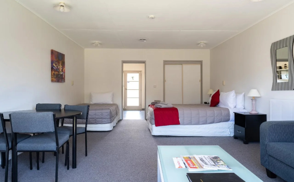 Golden Bay Motel