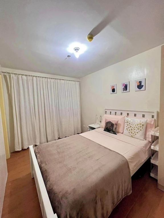 Staycation Seawind Condo 2BR Pool View