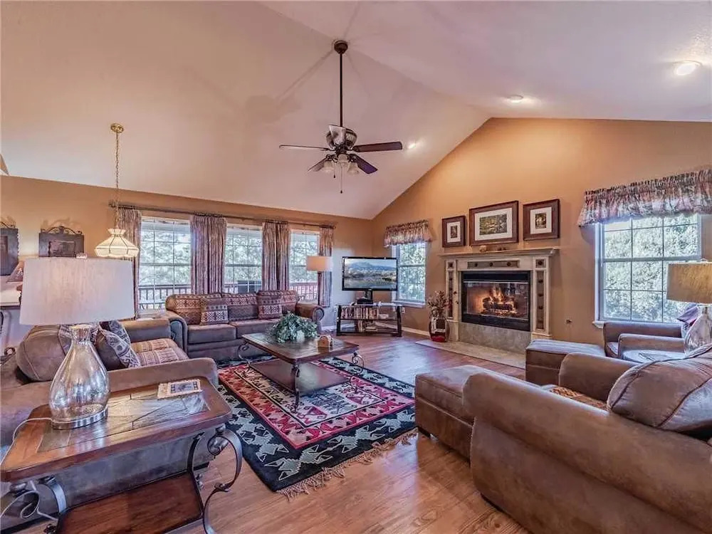 Alpine Oasis - Three Bedroom Cabin