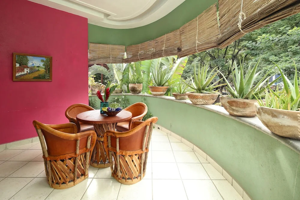 Casa Parota Boutique Hotel