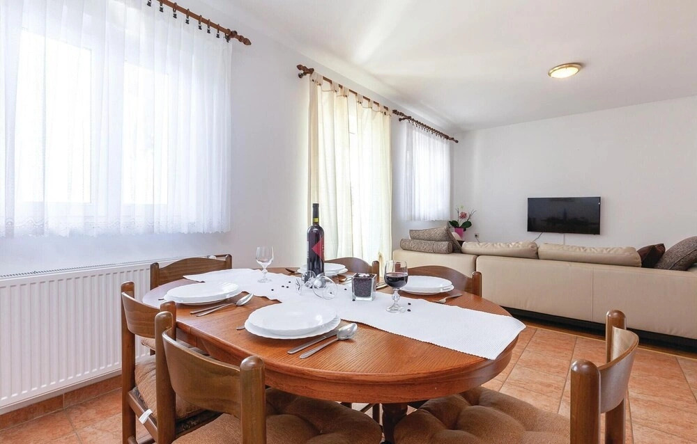 Awesome Home in Novi Vinodolski With Wifi and 2 Bedrooms