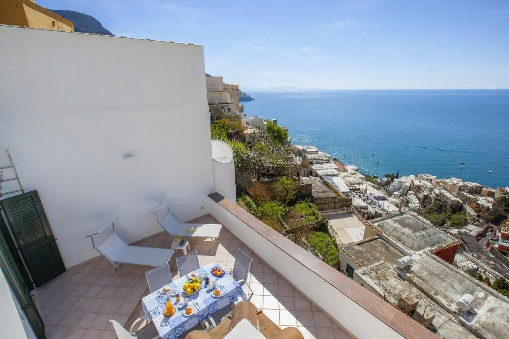 Estate4home - Casa Darly