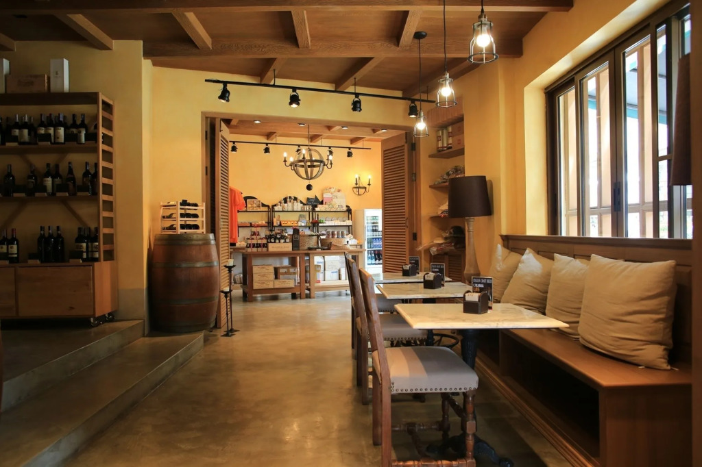 Toscana Valley Town Square Suites