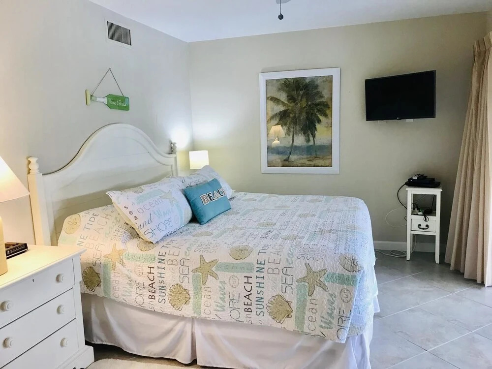 Sanibel Siesta on the Beach Unit 605 2 Bedrooms 2 Bathrooms Condo