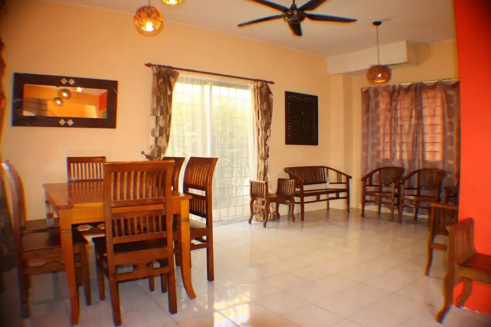Teratai Homestay Kota Perdana