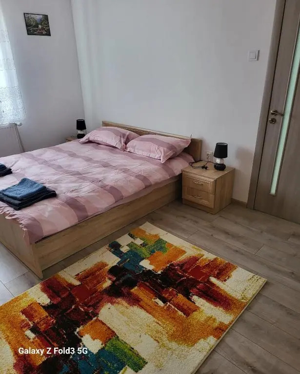 Apartament în Bucovina, Campulung Moldovenesc, impecabil .