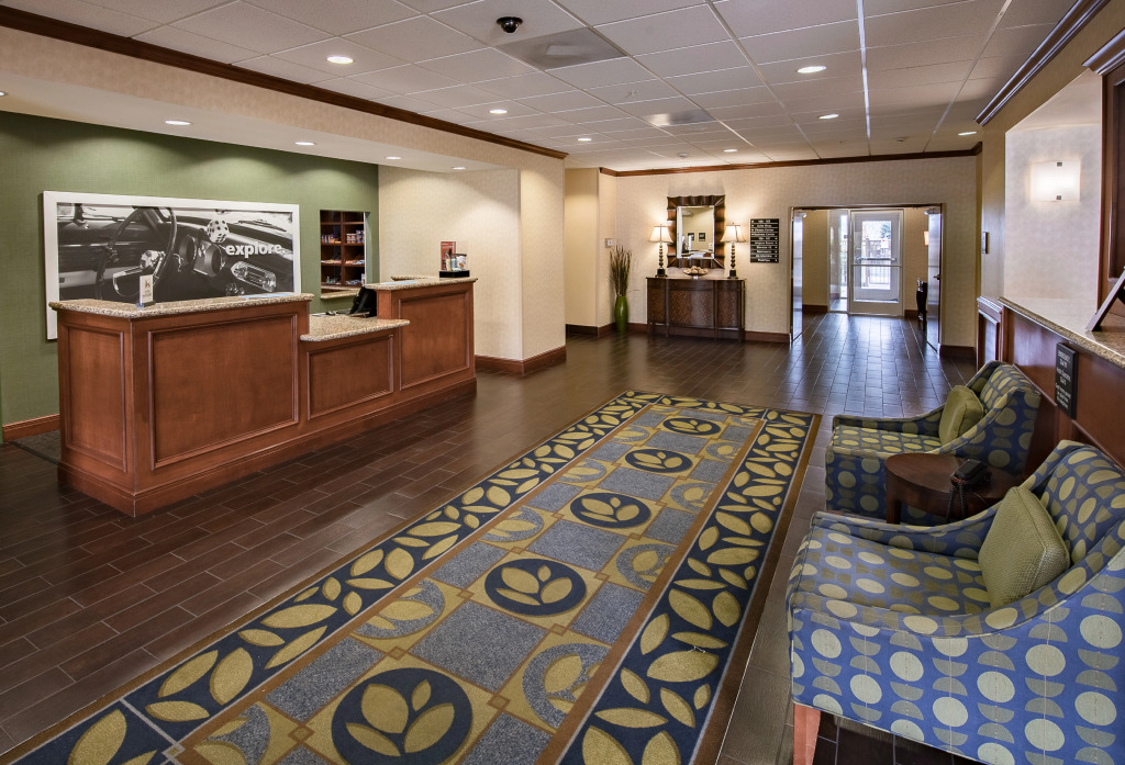 Hampton Inn & Suites Ridgecrest