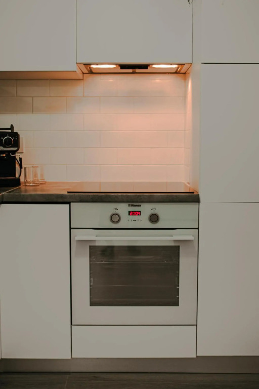 SunsetView Apartment
