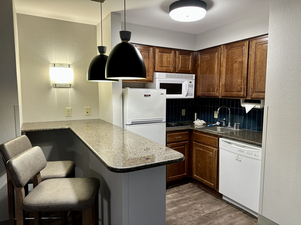 Staybridge Suites Milwaukee West-Oconomowoc by IHG