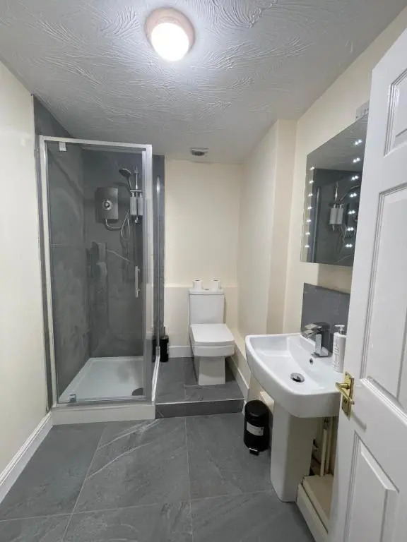 The Regency entire 1 bedroom Flat accomodation