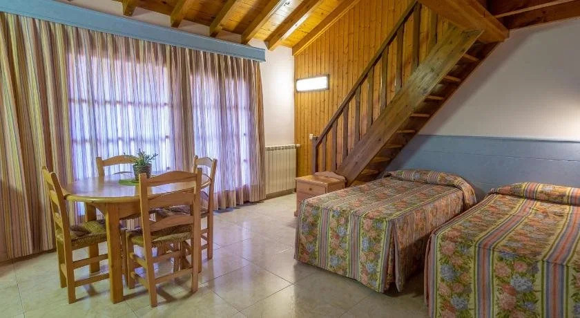 Aparthotel les Corts