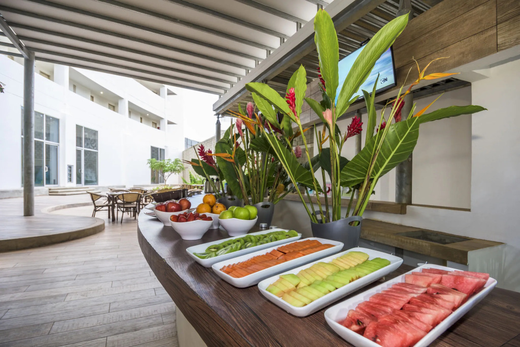 Pop Art Hotel CLC Puerto Mamonal Cartagena
