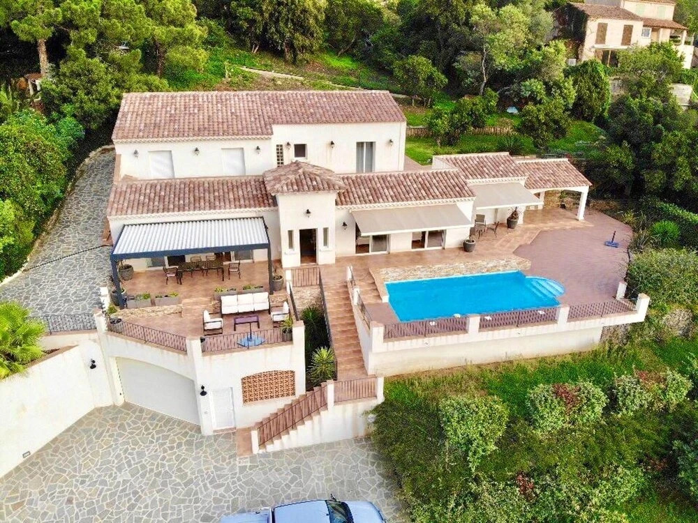 Villa Corniche des Pins