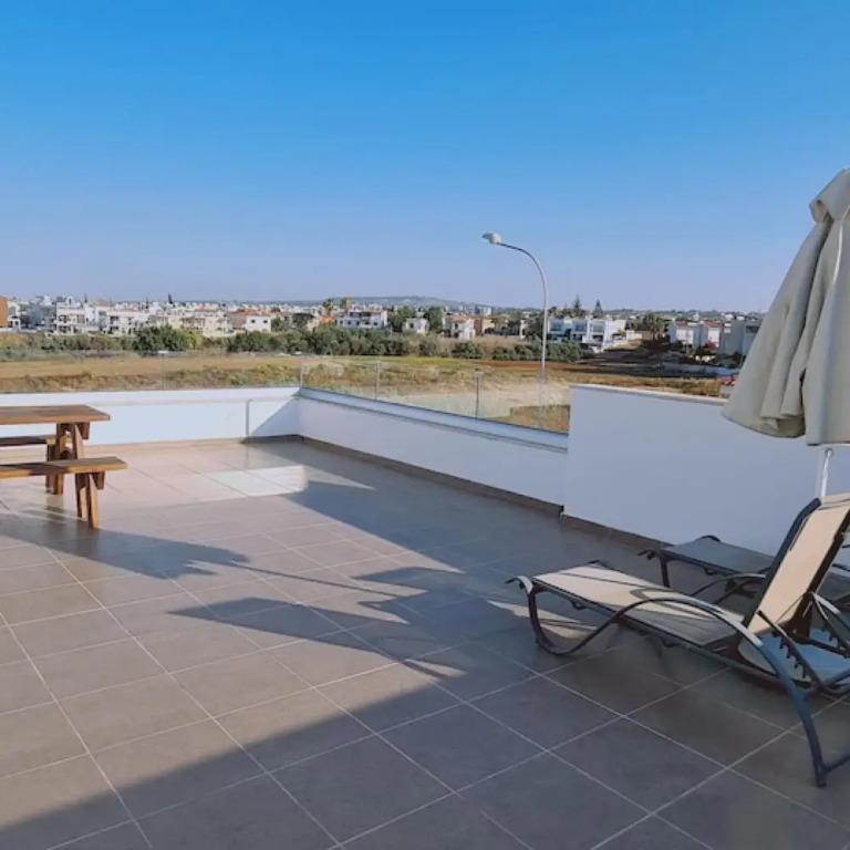 20 ATR -trinity 2 Apartment