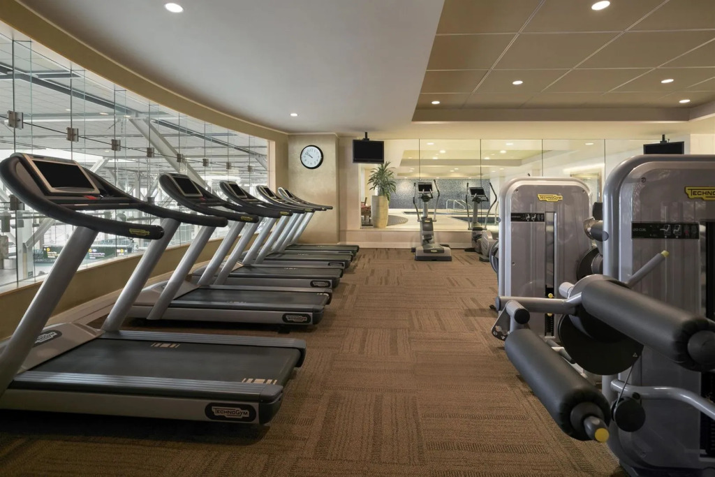Fairmont Vancouver Airport In-Terminal Hotel