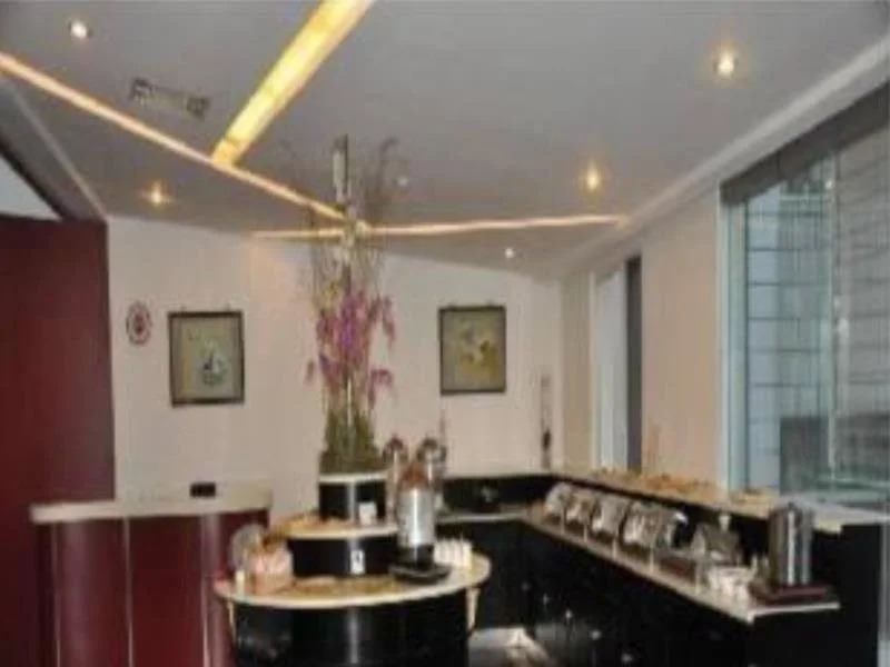 Fairyland Hotel(Kundu)