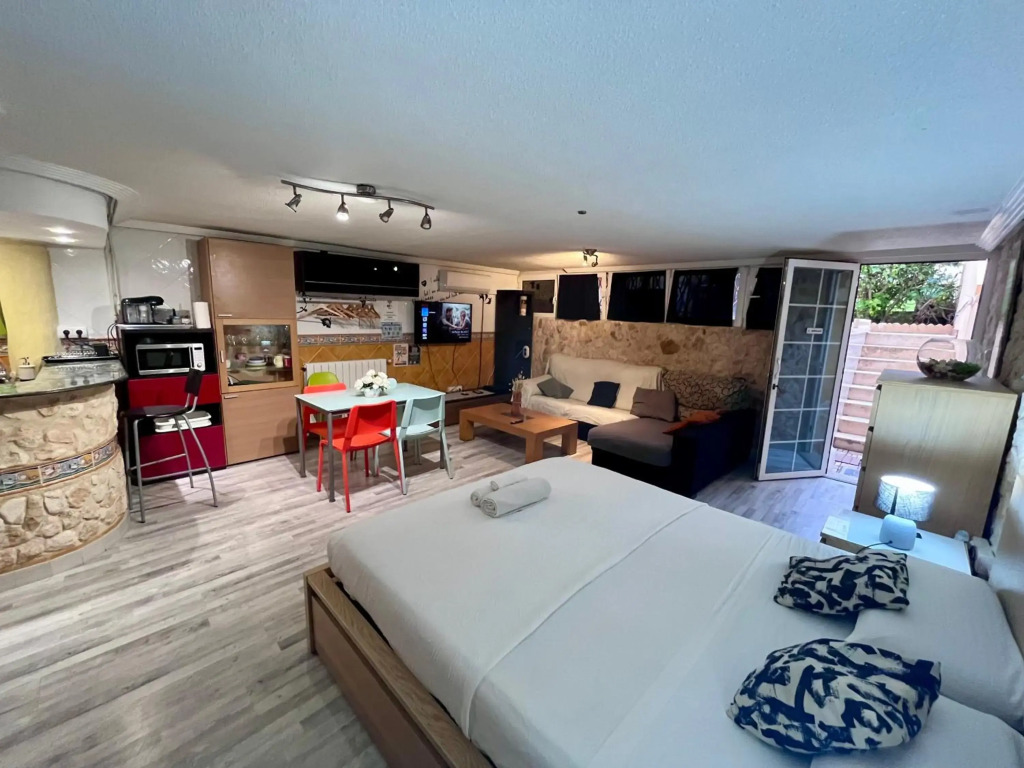 STILISH LOFT IN THE BEACH, piscina y mar