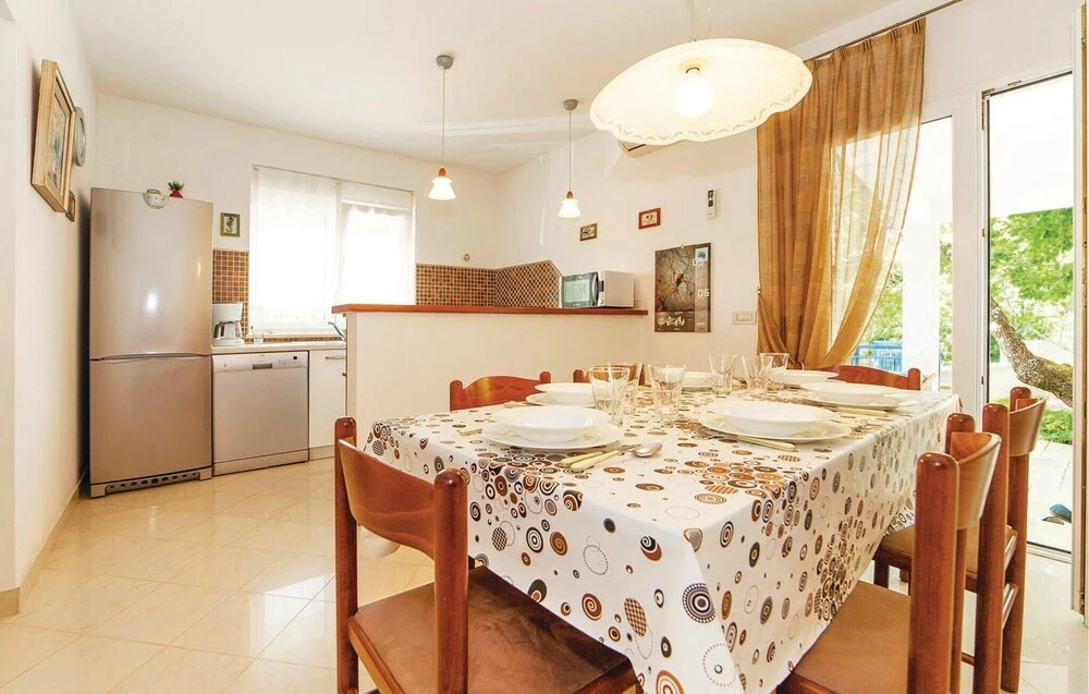Gorgeous Home In Jadranovo