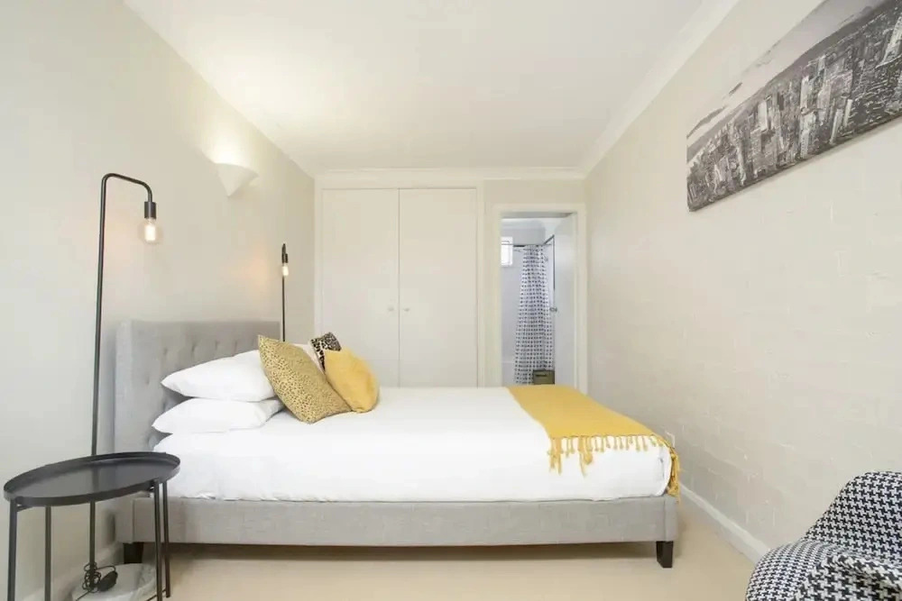 Comfortable Terrace in Central Location