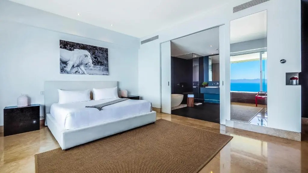 Avalon 907 Modern, Spacious / 9th F Private Pool