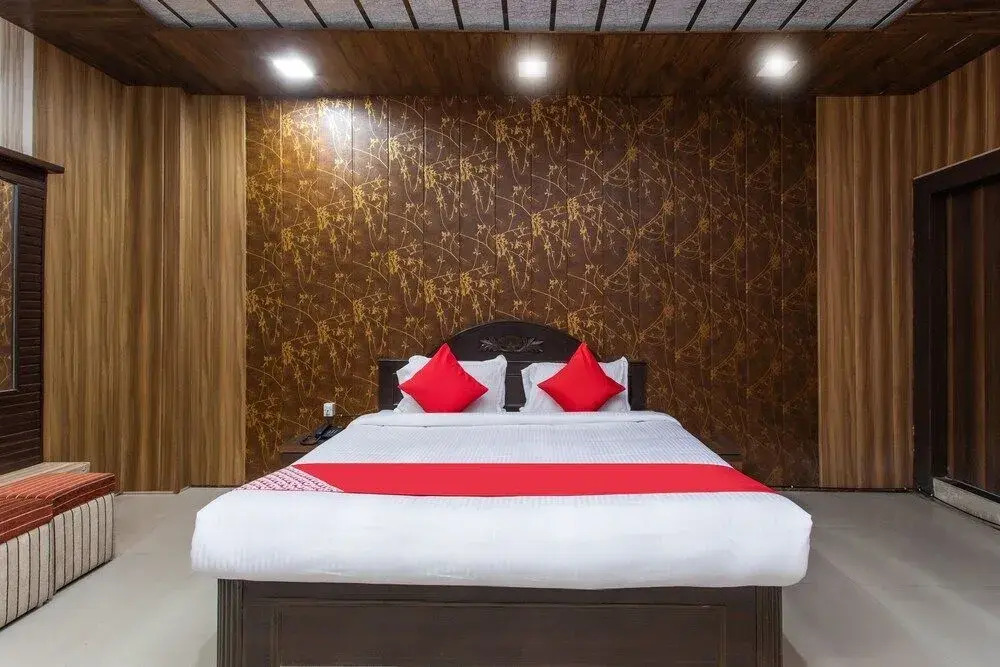 Hotel Madur Milan Garden by OYO Rooms
