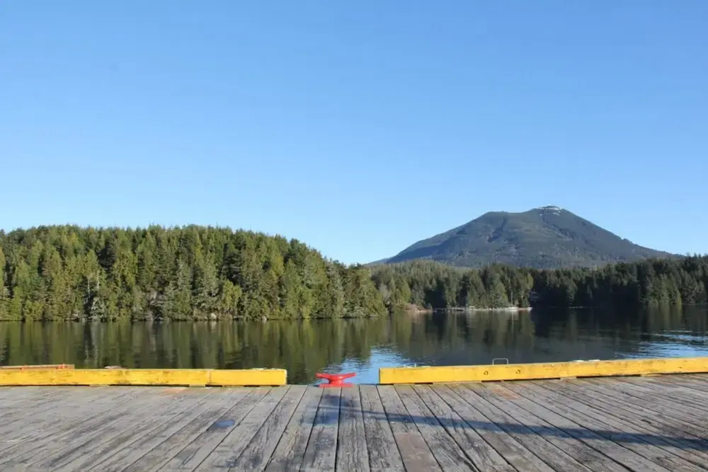 Whiskey Landing Lodge