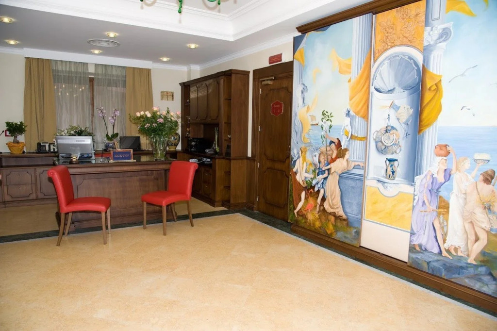 Artemis Hotel