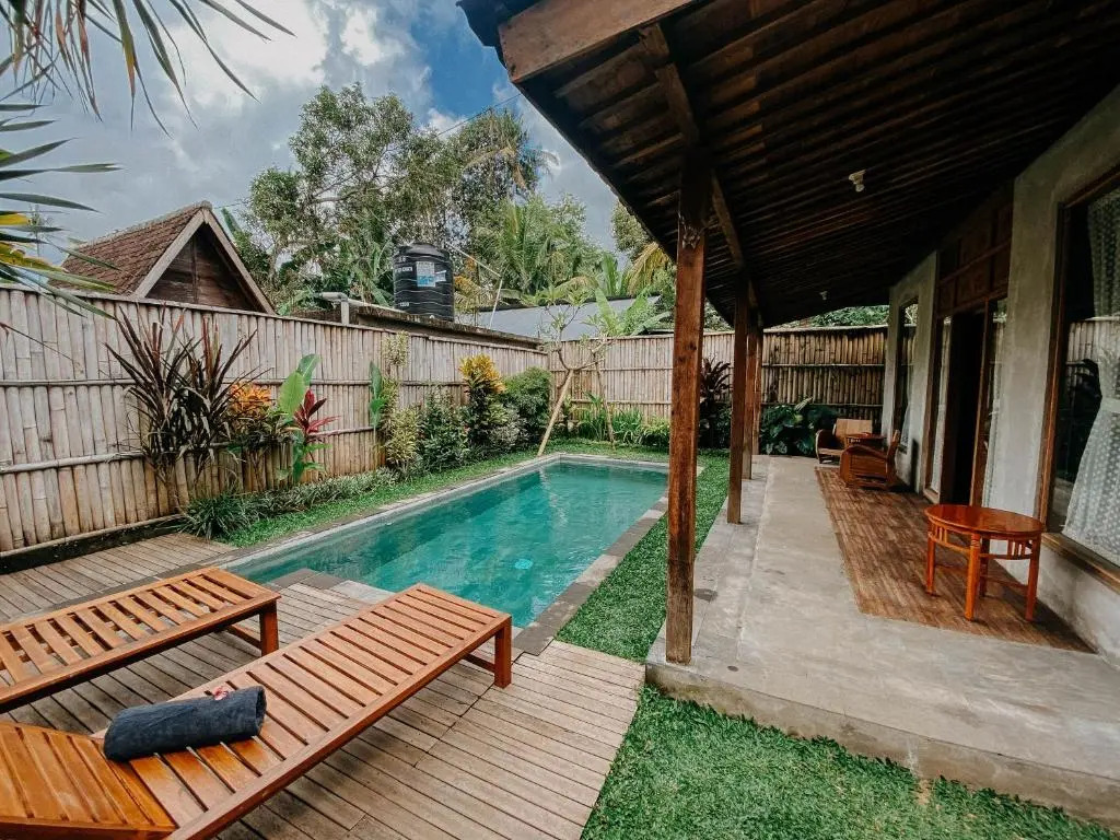 Sarini Villas