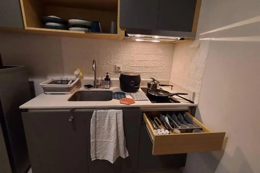 2 Bed Room Apartment in West Jakarta