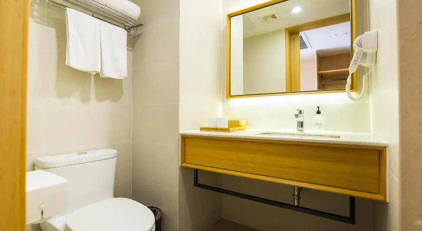 JI Hotel Xuzhou Pengcheng Square