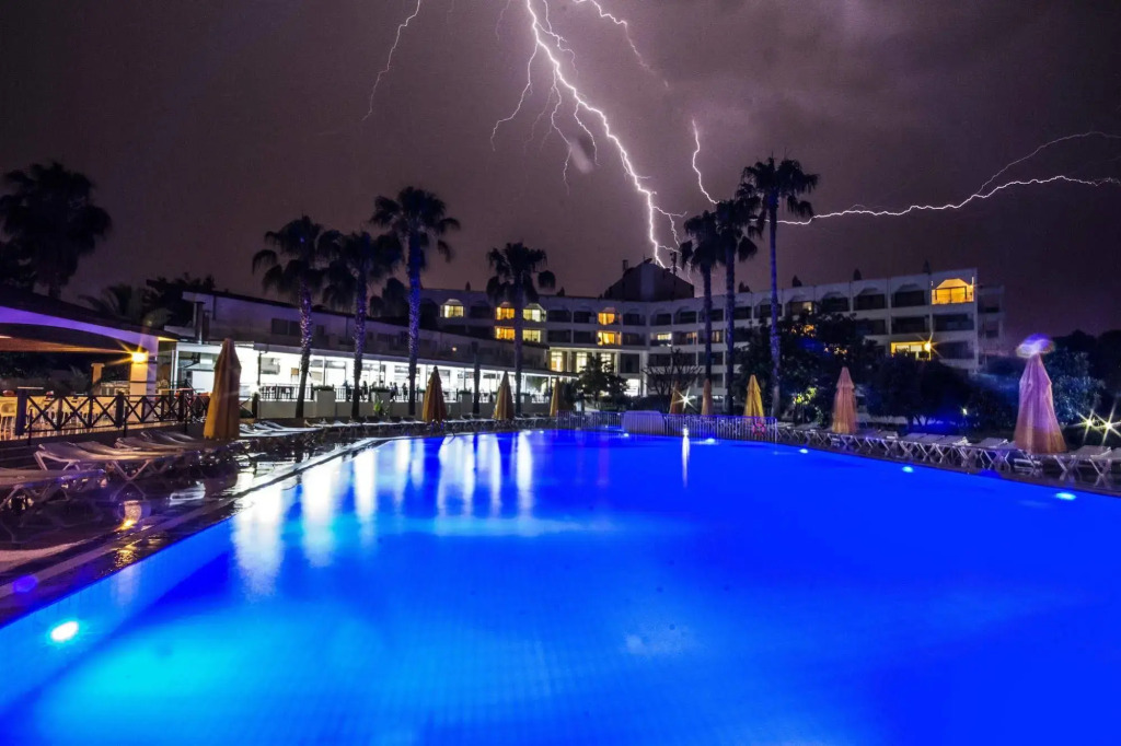 Serra Park Hotel