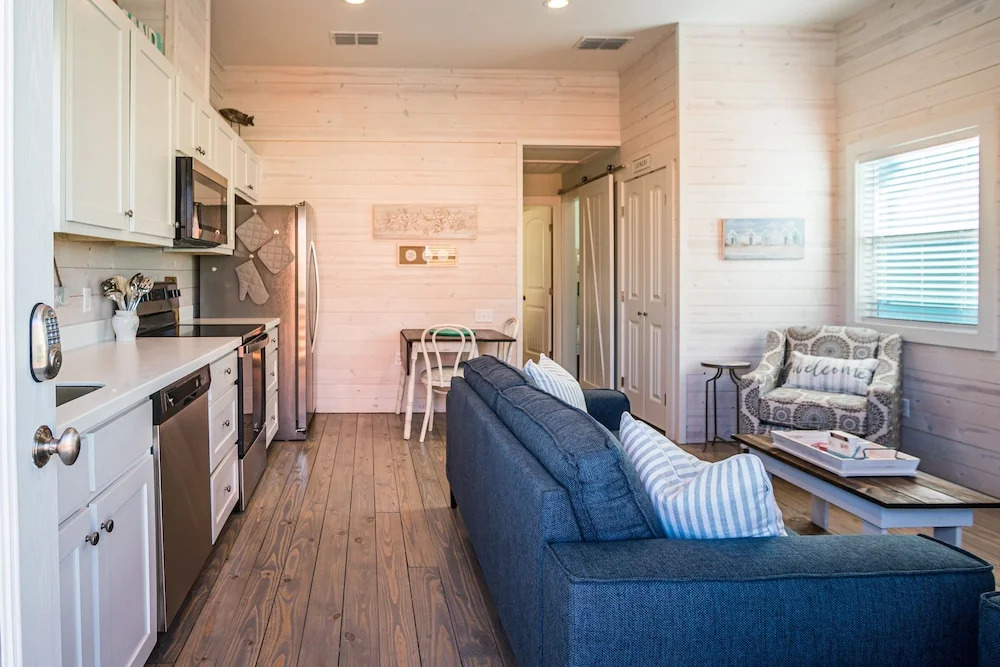 Hammerhead 2 Bedroom Home