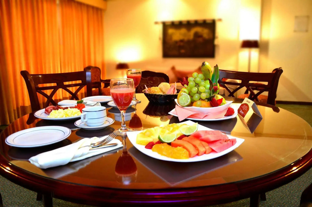 Yotau All Suites Hotel