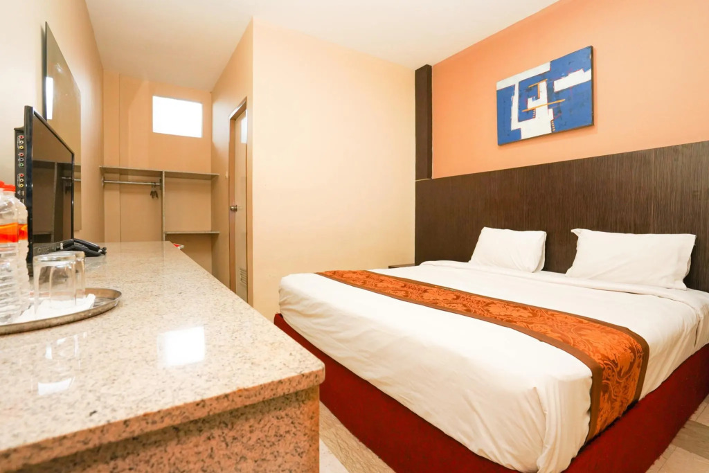 Avi Hotel Surabaya