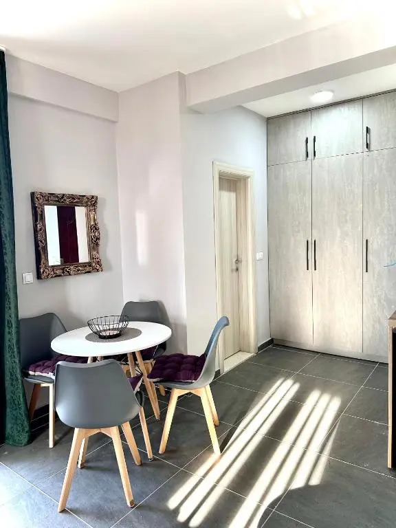 Lux Apartman IV