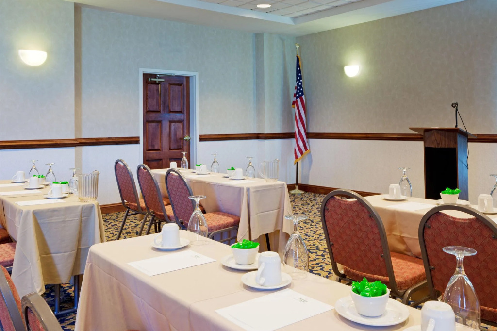 Holiday Inn & Suites Ocean City by IHG